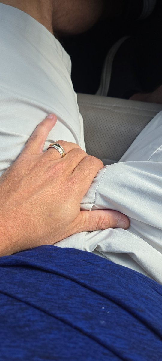 flfunguy2008's tweet photo. Happy man hand monday yall!  Headed to the sexy dentist this moring.  Hope I don't chub up while I'm there.  😈😈😈 https://t.co/6ilQQPDJGL