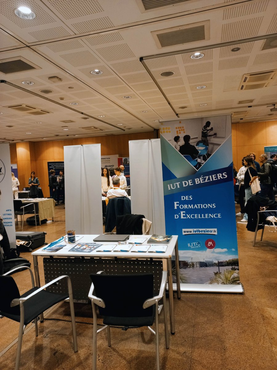 L'IUT a participé au Salon de l'Étudiant à Andorre-la-Vieille, organisé par l'ambassade française avec le soutien du rectorat de Montpellier. L'événement, marqué par la présence de 800 lycéens et du ministre Ladislau Baró Solà, a renforcé les liens entre l'IUT et l'Andorre.