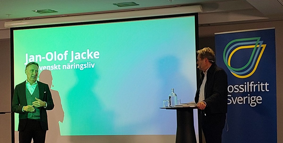 Mattias Goldmann (@mattiasgoldmann) on Twitter photo Det är ingen grön bubbla utan en omställning alla ska igenom - gör vi inte det själva, gör någon annam det åt oss.
Jan-Olof Jacke, vd <a href="/svnaringsliv/">Svenskt Näringsliv</a>
<a href="/FossilfrittSE/">Fossilfritt Sverige</a> <a href="/svanteaxelsson/">Svante Axelsson</a> Det är ingen grön bubbla utan en omställning alla ska igenom - gör vi inte det själva, gör någon annam det åt oss.
Jan-Olof Jacke, vd <a href="/svnaringsliv/">Svenskt Näringsliv</a>
<a href="/FossilfrittSE/">Fossilfritt Sverige</a> <a href="/svanteaxelsson/">Svante Axelsson</a>