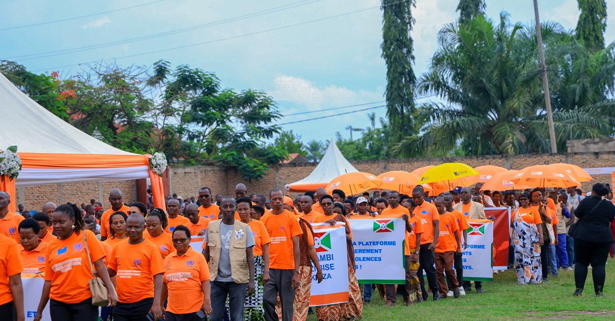 RTNBurundi's tweet photo. #Burundi: Lancement de la campagne de 16 jours d'activisme contre les violences faites aux femmes et aux filles édition 2024 sous le haut patronage de la @Burundi1stLady en commune de #Gihanga dans la @BubanzaProvince #EgaliteDesGenres
#VSFG
#StopVBG. https://t.co/qDfbb1UCVO