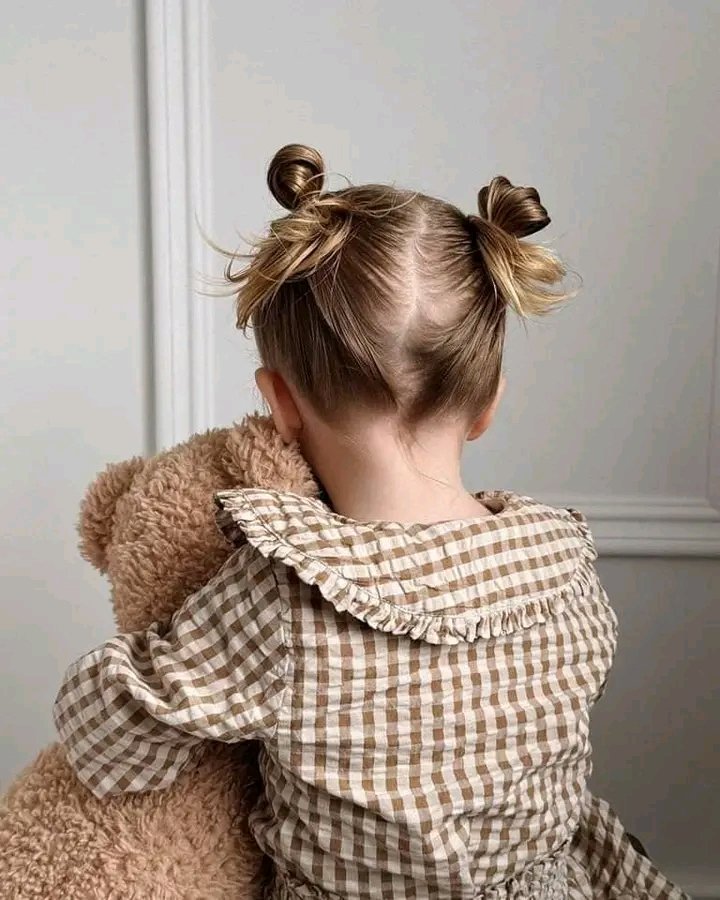 الحال؟
مثل الصبار حزين لا يبكي 
لأنه يدرك أنه لو بكى مائة عام
 لن   يحتضنه  أحد 👌🏻

#مساء_الخير