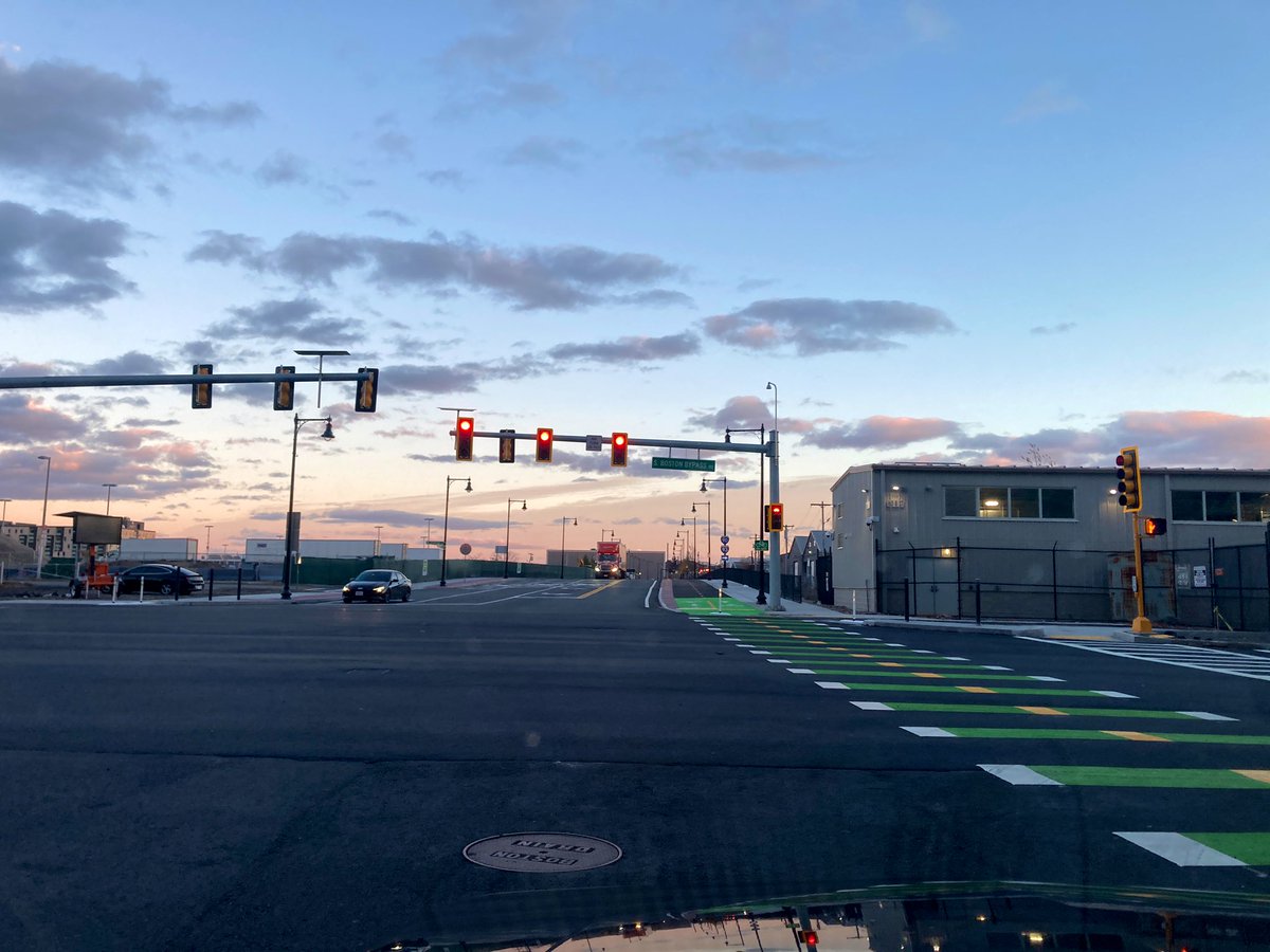 The Fort Pointer (@fortpointer) on Twitter photo Cypher Street cycle lanes and sidewalks are now open.
Outstanding work by <a href="/Massport/">Massport</a> <a href="/BostonBTD/">Boston Transportation Department</a> <a href="/MassConvention/">Mass Convention</a>, Tishman Speyer (along Richards St) and all others engaged in the “Beautification Projects” process. Cypher Street cycle lanes and sidewalks are now open.
Outstanding work by <a href="/Massport/">Massport</a> <a href="/BostonBTD/">Boston Transportation Department</a> <a href="/MassConvention/">Mass Convention</a>, Tishman Speyer (along Richards St) and all others engaged in the “Beautification Projects” process.