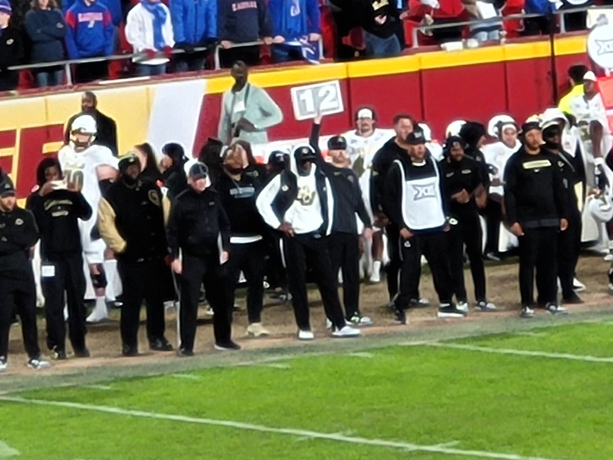 r_fella's tweet photo. I was at the @KU_Football/@CUBuffsFootball game Saturday. I bet @ShedeurSanders drives his Dad @DeionSanders crazy sometimes holding on to that ball so long...lol. He will have to change that when he plays for the @Giants or the @Raiders next year. https://t.co/yQqGUdmMO6