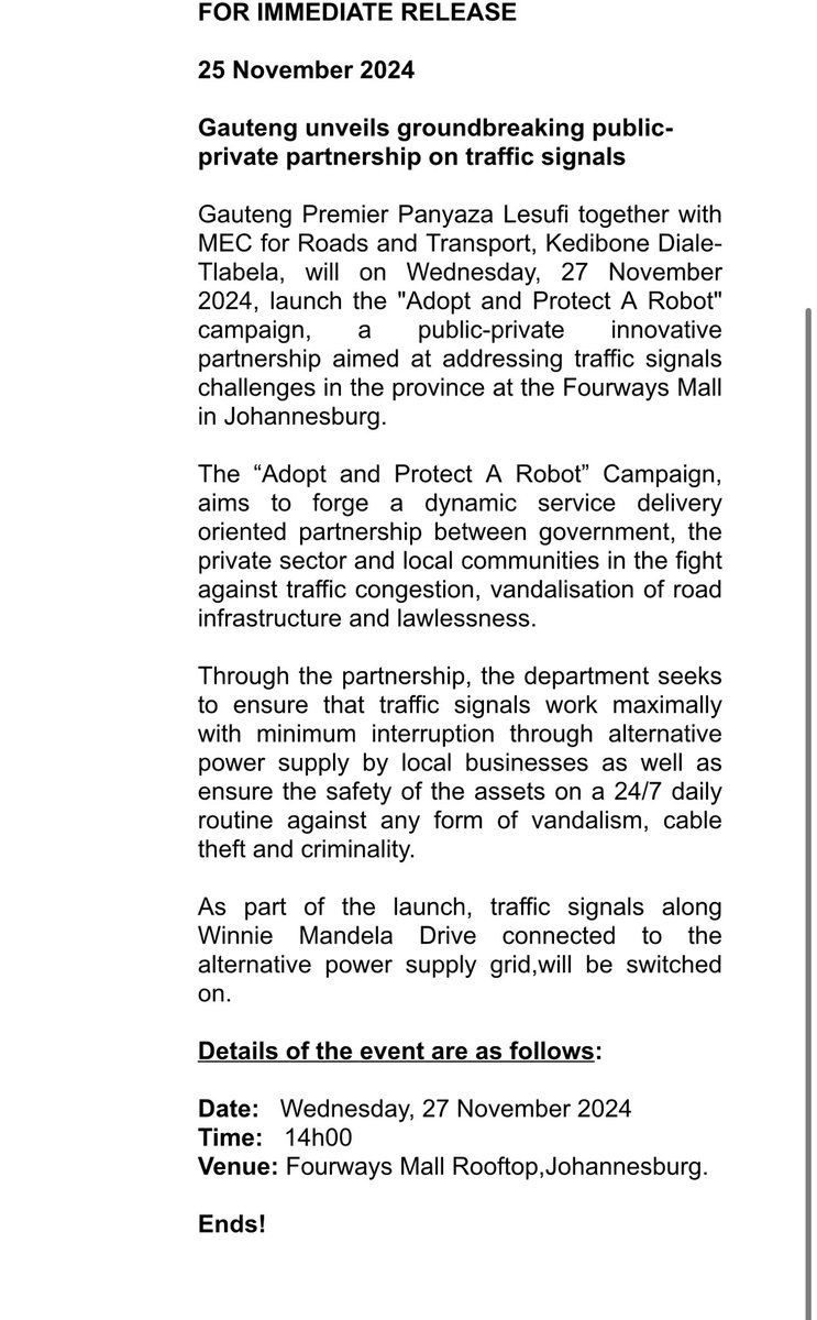 Lesufi's tweet photo. Traffic lights 🚦 a new approach #GrowingGautengTogether https://t.co/LDNJ1qxJq2