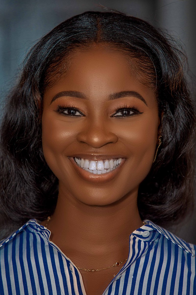 etondemartin's tweet image. Be attentive. Sometimes all they need is a shoulder to cry on or tissue to wipe their tears. A sermon is not always what one needs. #BeSensitive