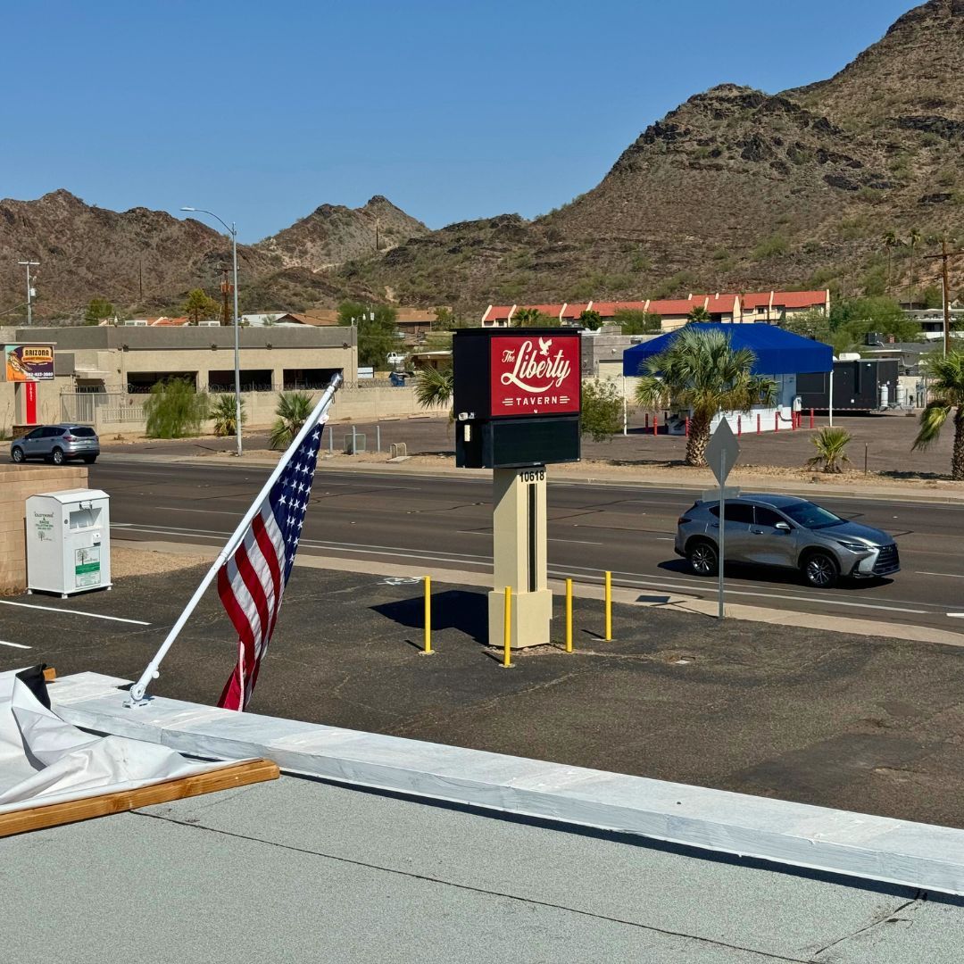 One unexpected perk of rooftop HVAC units? Stunning views every day! 

buff.ly/3U9WDG2 

#ECMTechnologies #ECMT #ThermaClear #HVAC #FacilityManagement
