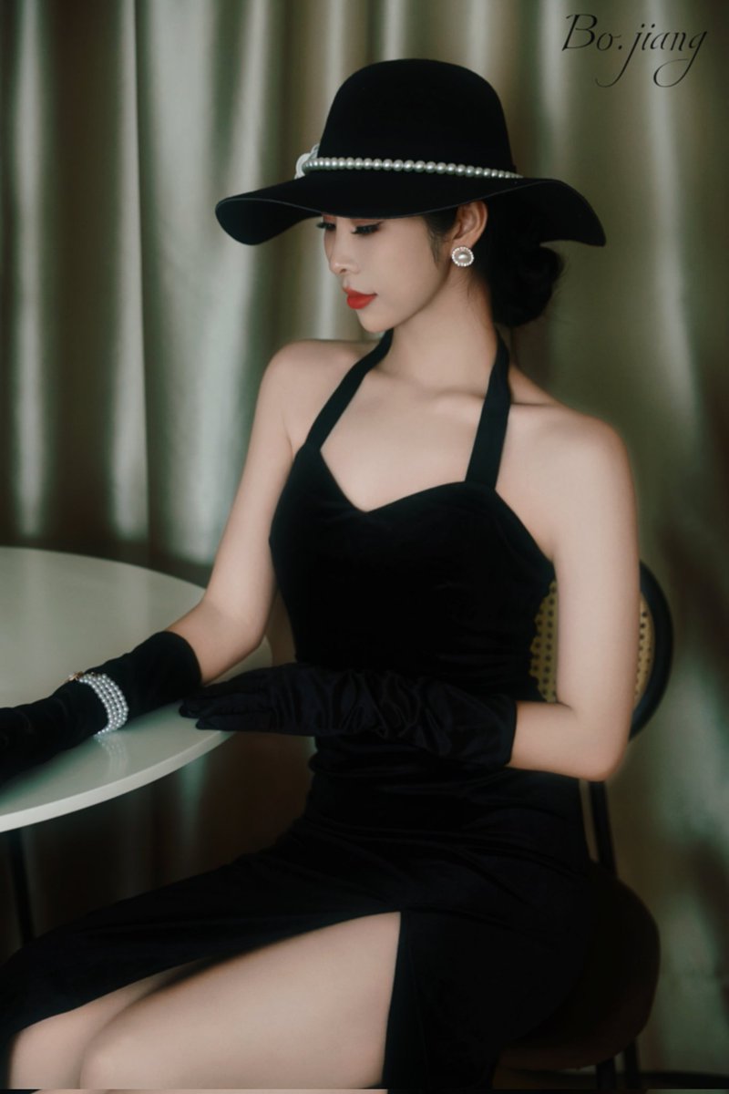 优雅，是永不褪色的美丽。
👧妮可 https://t.co/fJcAU7sK1C