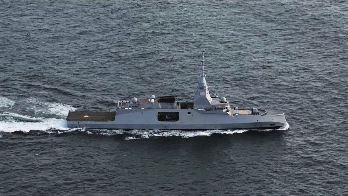 ⚓🎬 #FDI – Ep 02
👉 youtu.be/P_nQ6iEsjvs

« Cyberfrégate » bien plus qu’un slogan 

“#Cyberfrigate” isn't a meaningless catch-phrase when it comes to the FDI.

<a href="/DGA/">Direction générale de l'armement 🇫🇷</a> <a href="/MarineNationale/">Marine nationale</a>