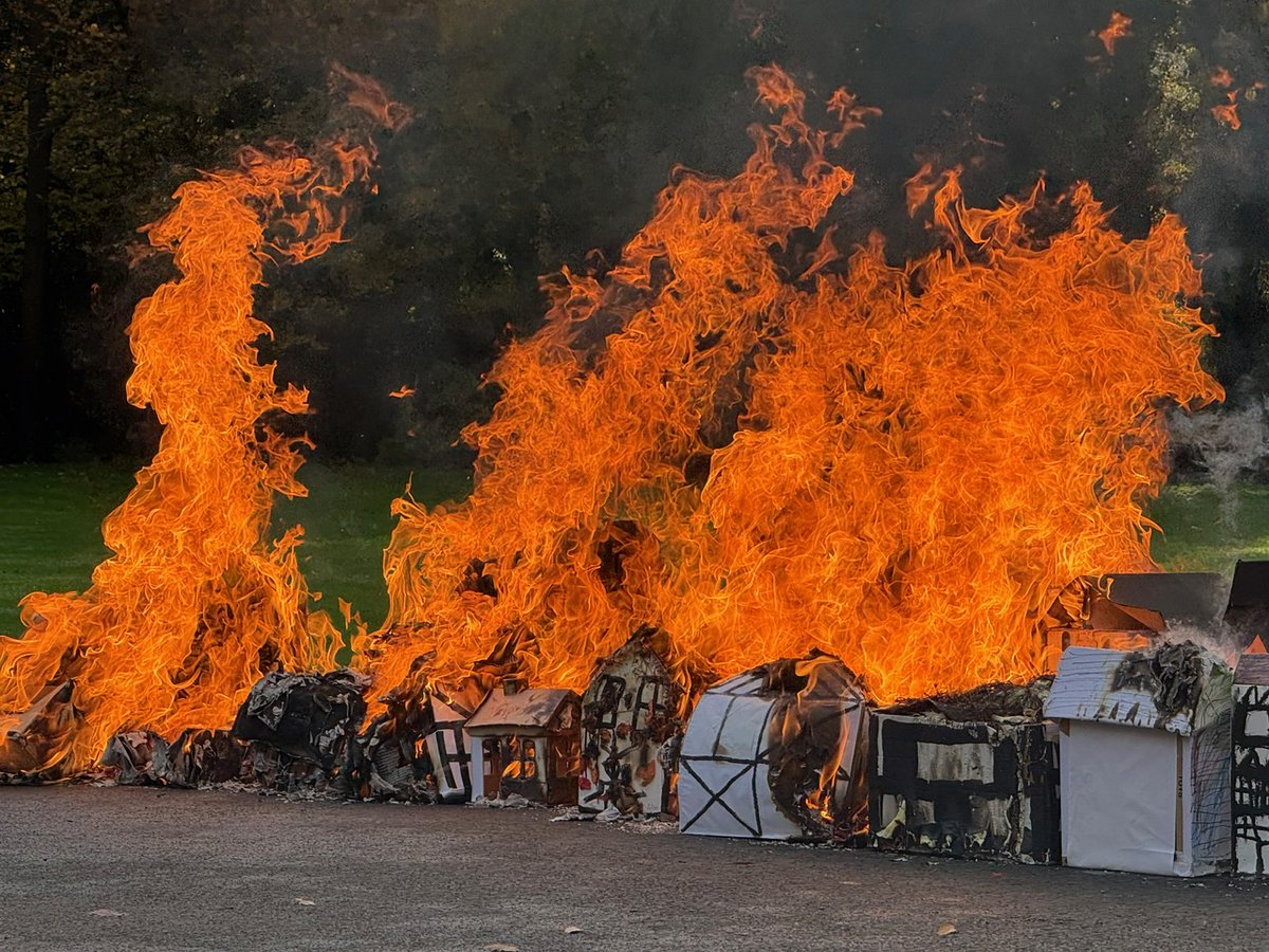 Our Year 2 children have been getting hands-on in history, building houses inspired by those in Pudding Lane during the Great Fire of London in 1666. Last week, we brought history to life with an exciting re-enactment at Bablake Pre-Prep.
