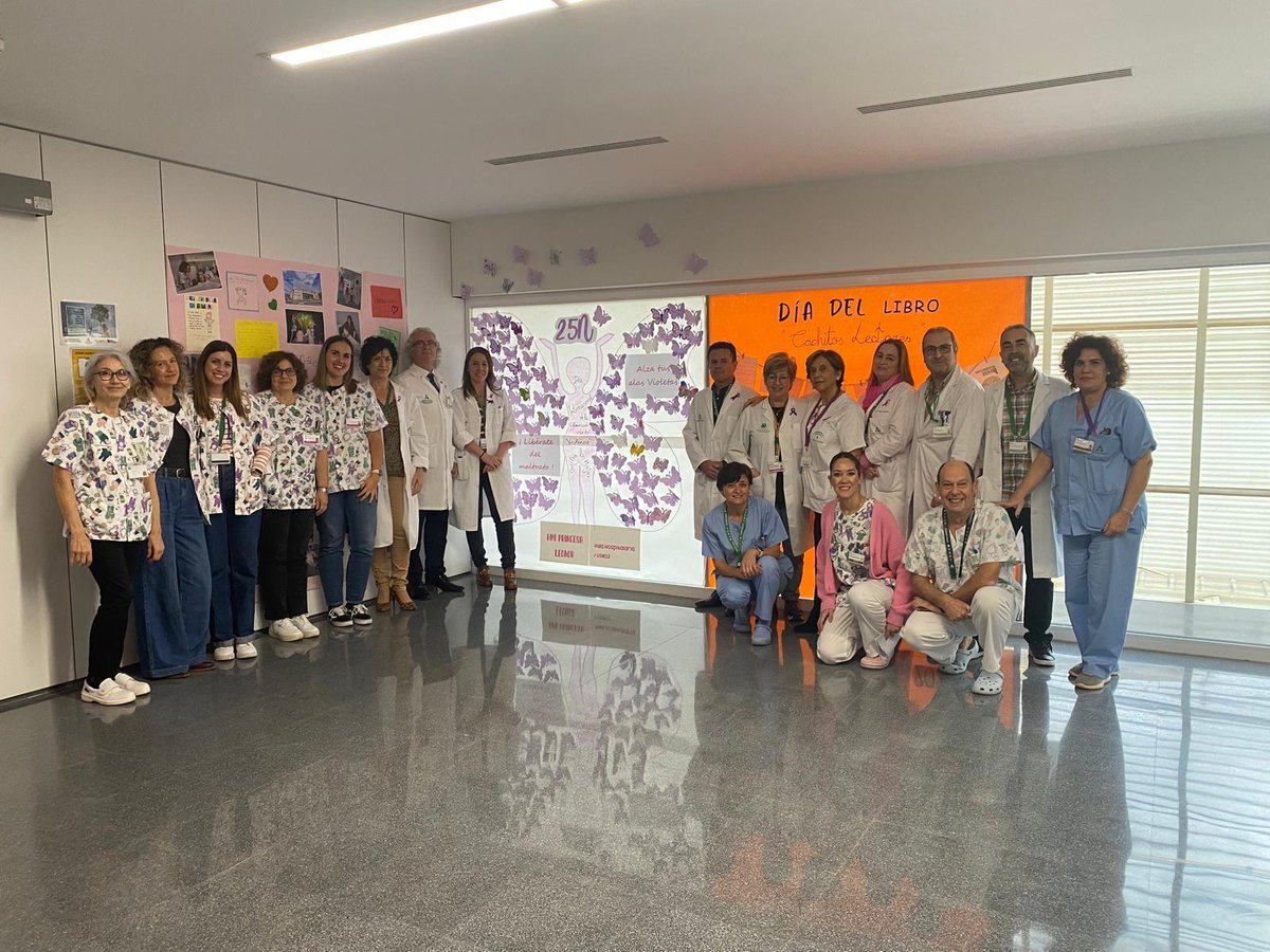 Hospital Universitario Torrecárdenas (@torrecardenashu) on Twitter photo 💜 Para este #25N, en colaboración con <a href="/Clece_/">CLECE</a> , hemos instalado una mesa informativa. Además, nuestros pequeños artistas del Materno Infantil Princesa Leonor han creado un emotivo mural y hemos iluminado nuestro hospital. 💜✨
<a href="/saludand/">Consejería de Salud y Consumo</a> <a href="/AlmeriaJunta/">AlmeríaJunta</a> 💜 Para este #25N, en colaboración con <a href="/Clece_/">CLECE</a> , hemos instalado una mesa informativa. Además, nuestros pequeños artistas del Materno Infantil Princesa Leonor han creado un emotivo mural y hemos iluminado nuestro hospital. 💜✨
<a href="/saludand/">Consejería de Salud y Consumo</a> <a href="/AlmeriaJunta/">AlmeríaJunta</a>