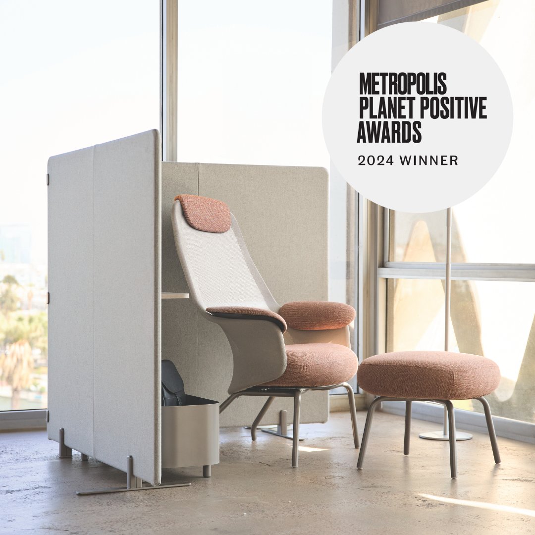 teknion's tweet image. Looks good, feels good, does good. 🌎✨ We’re honoured to share that the Aarea chair has been awarded the @MetropolisMag #PlanetPositive Award! 

Designed by @pearsonlloyd, the #Aarea conference chair boasts a radically modular design that facilitates easy repair and recycling.