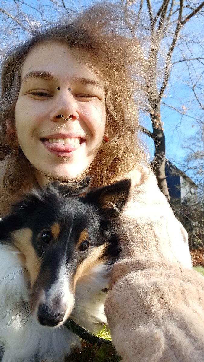 I can't wait until we graduate into public classes. She's doing so good in her training but excited to see her learn among other pups 🐶