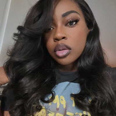 _misstiarab_'s tweet photo. #NewProfilePic https://t.co/dUlYVXl5Ar
