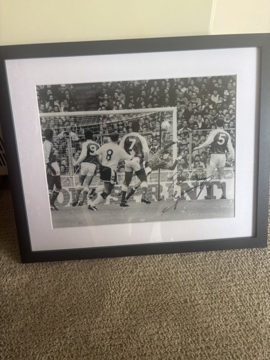 Graham Roberts tweet media