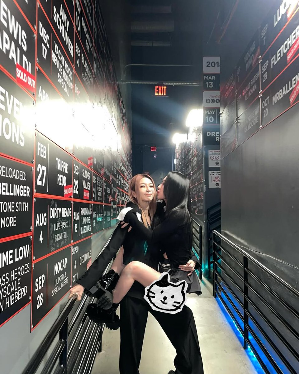Yuraddict_DC's tweet photo. It's been an amazing year for Yura nation 🥹🫡 https://t.co/O1k55NPu0L