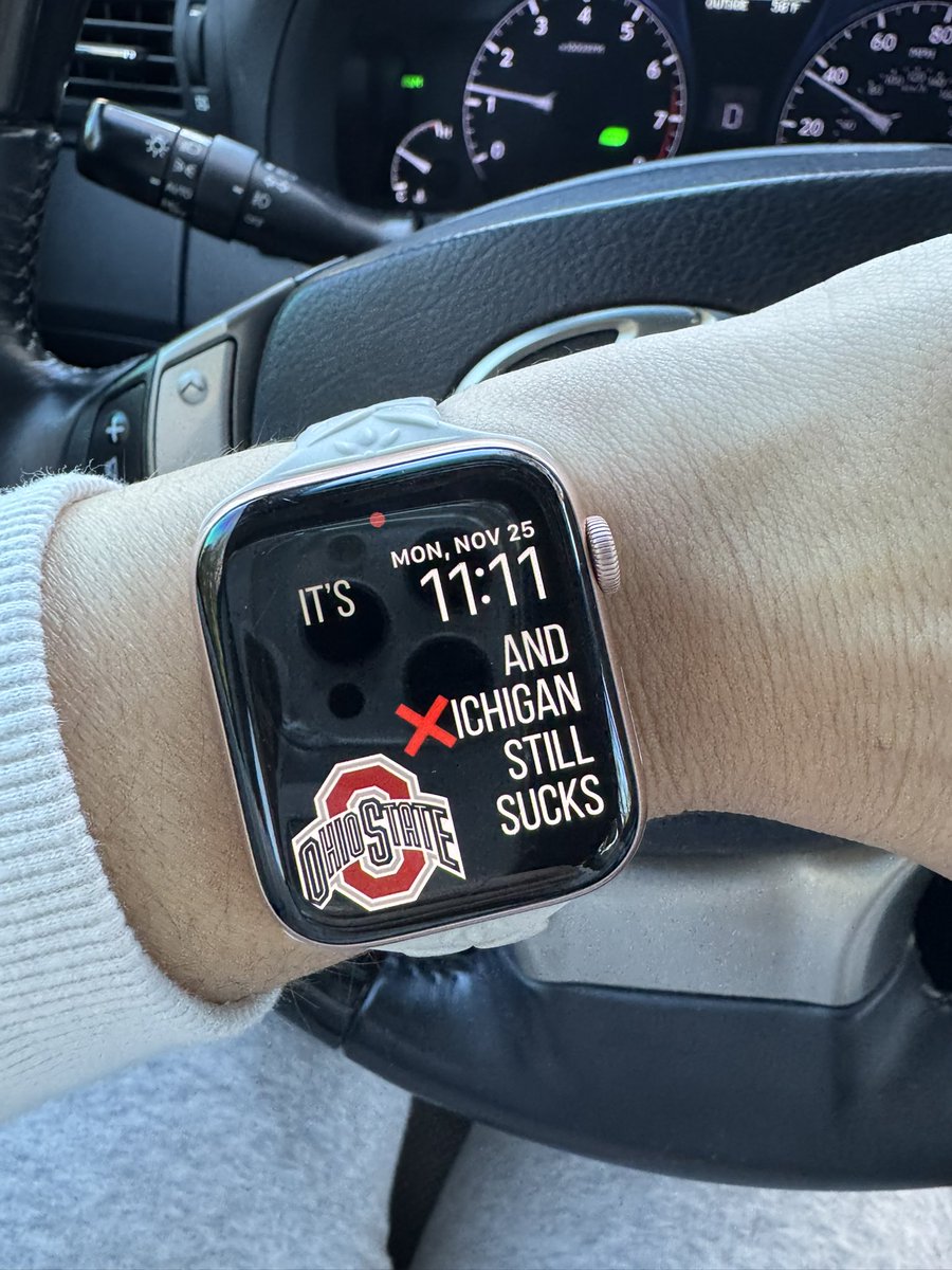 O l i v i a (@oliviacola) on Twitter photo 