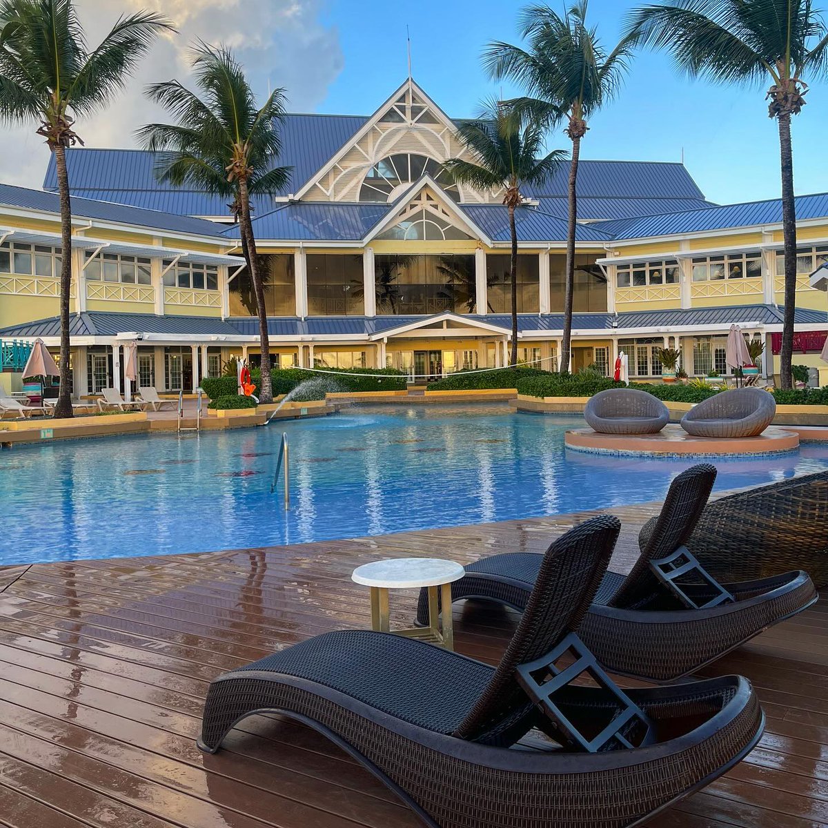 visit_tobago's tweet photo. From seaside to poolside, lounge in style while your worries drift away! ποΈ
Tobago offers a diverse range of accommodation choices to suit your needs. Get started on your Tobago adventure here: https://t.co/LFqjZadp6y βοΈ
#TobagoBeyond | #101ReasonsTobagp https://t.co/36gxT4gQma