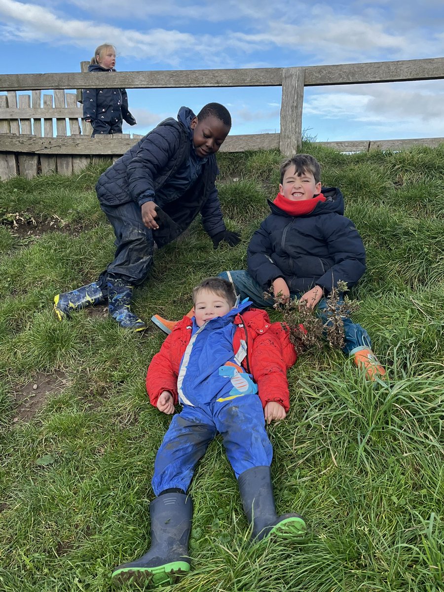 Mrs Cooper tweet media