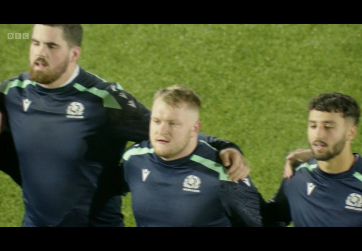 LasswadeRFC's tweet photo. Congratulations to ex Lasswade youth player Mikey Jones to come off the bench for Scotland 'A' in their 19 - 17 win v Chile on Friday night.
We would like to thank Mikey for stopping to chat with 2 of our Lasswade minis who have learned that through hard work anything is possible https://t.co/eQyye36lKU