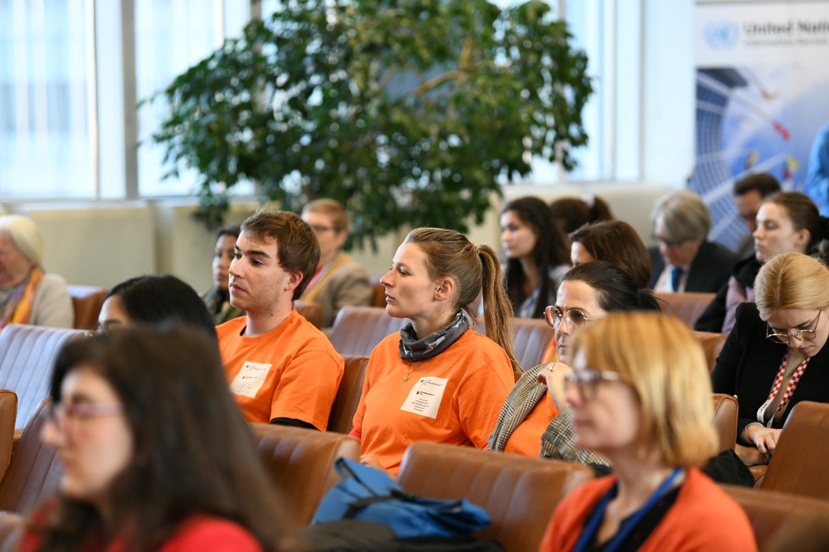 UN Vienna (@un_vienna) on Twitter photo Following a panel discussion on preventing violence against women, UNIS #Vienna in partnership with <a href="/SwedeninAT/">Schwedische Botschaft</a>, <a href="/SwedenUN_Vienna/">SwedenUN Vienna 🇸🇪</a>, <a href="/unwomenaustria/">UN Women Austria</a>, <a href="/UNODC/">UN Office on Drugs & Crime</a>, <a href="/INTERPOL_HQ/">INTERPOL</a>, <a href="/whiteribbon/">White Ribbon Canada</a> #Austria and others kick-off #16Days of activism with a 6km #OrangeRun through #Vienna. Following a panel discussion on preventing violence against women, UNIS #Vienna in partnership with <a href="/SwedeninAT/">Schwedische Botschaft</a>, <a href="/SwedenUN_Vienna/">SwedenUN Vienna 🇸🇪</a>, <a href="/unwomenaustria/">UN Women Austria</a>, <a href="/UNODC/">UN Office on Drugs & Crime</a>, <a href="/INTERPOL_HQ/">INTERPOL</a>, <a href="/whiteribbon/">White Ribbon Canada</a> #Austria and others kick-off #16Days of activism with a 6km #OrangeRun through #Vienna.
