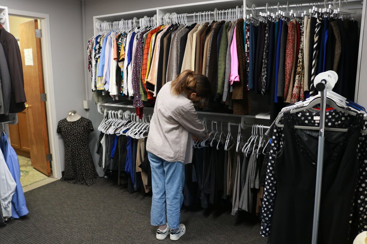 KU Career Center (@kucareer) on Twitter photo The UCC is accepting clothing donations for The P.H.O.G. (Professional House of Garments)!
We are looking for professional apparel (including suits, blazers, skirts, or button-down shirts) in any size without logos. To donate, call 795-864-3624 or email ucc@ku.edu. The UCC is accepting clothing donations for The P.H.O.G. (Professional House of Garments)!
We are looking for professional apparel (including suits, blazers, skirts, or button-down shirts) in any size without logos. To donate, call 795-864-3624 or email ucc@ku.edu.