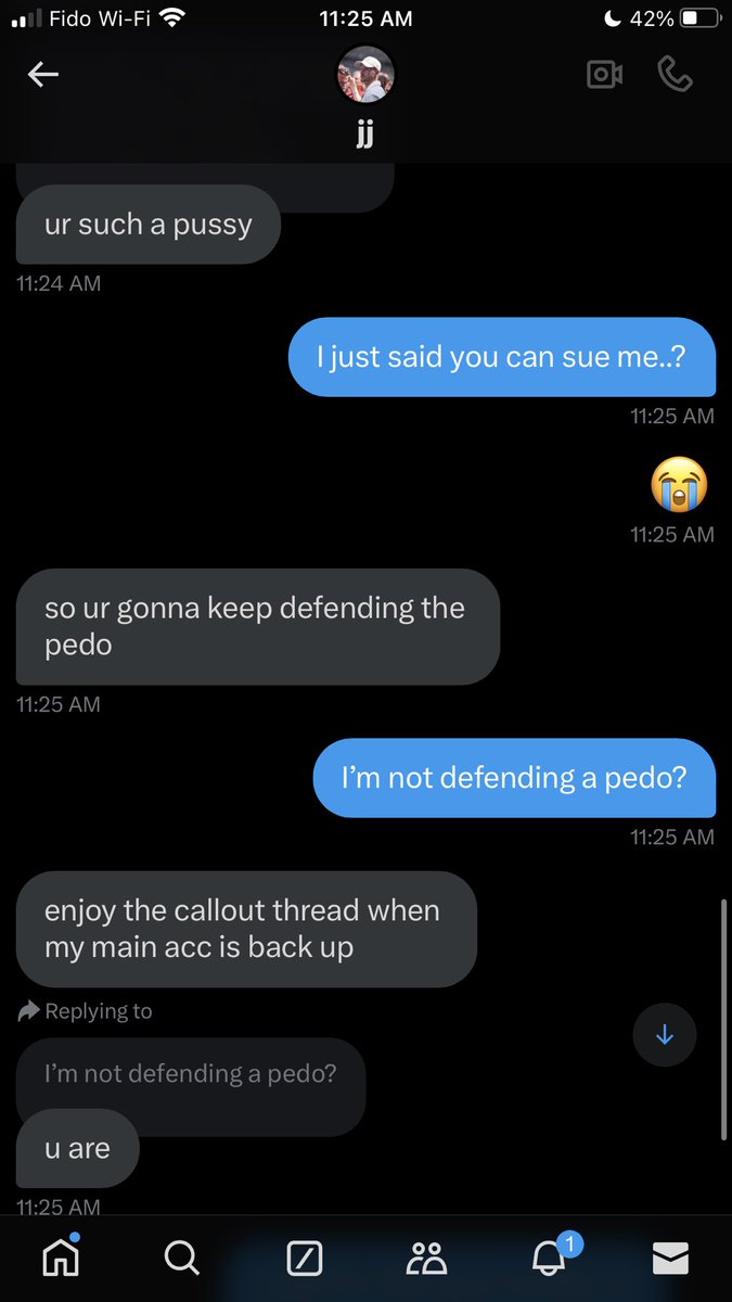 bunniesnbones's tweet photo. I’m being sued chat 🥴 https://t.co/OIguF4v1cR