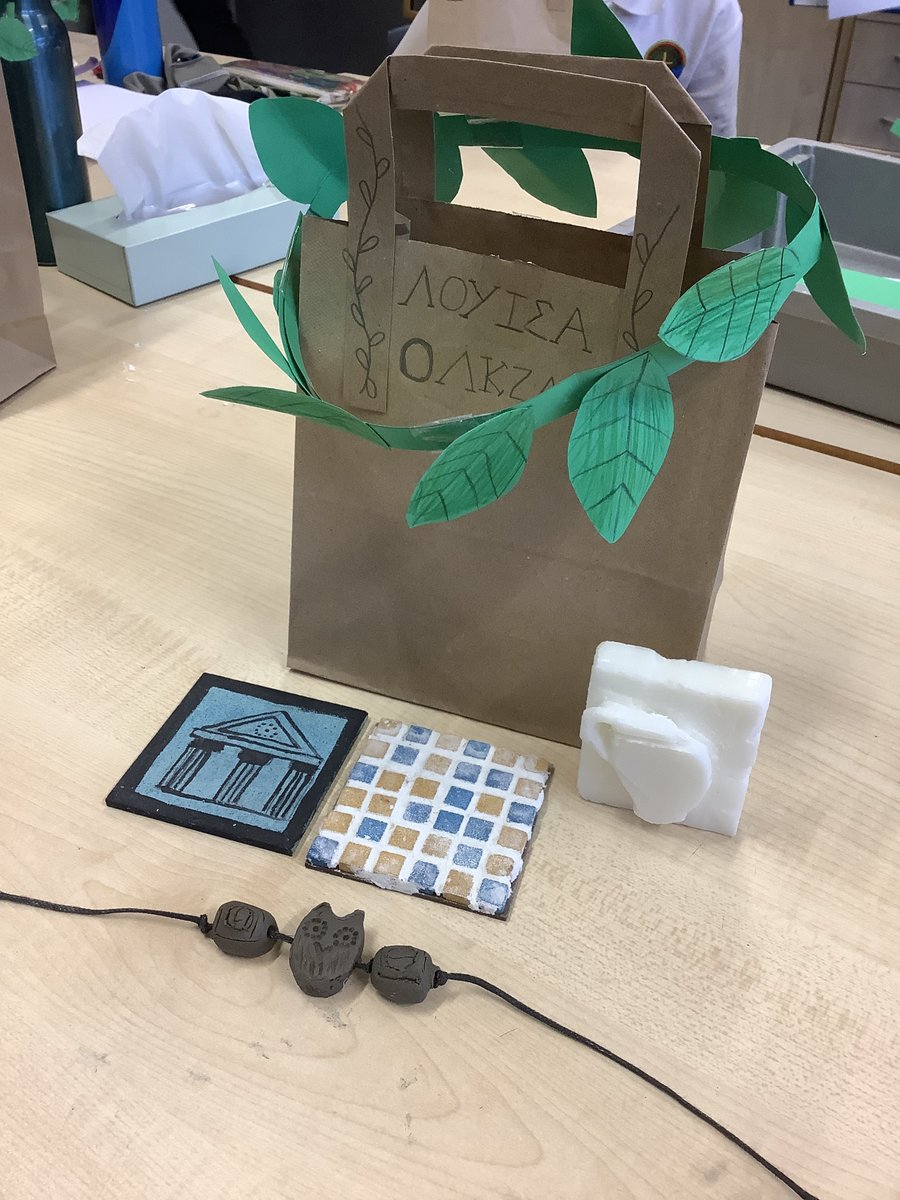 Year 6 loved immersing themselves in their history unit last week, spending the day dressed as Ancient Greeks and participating in all sorts of fun activities.