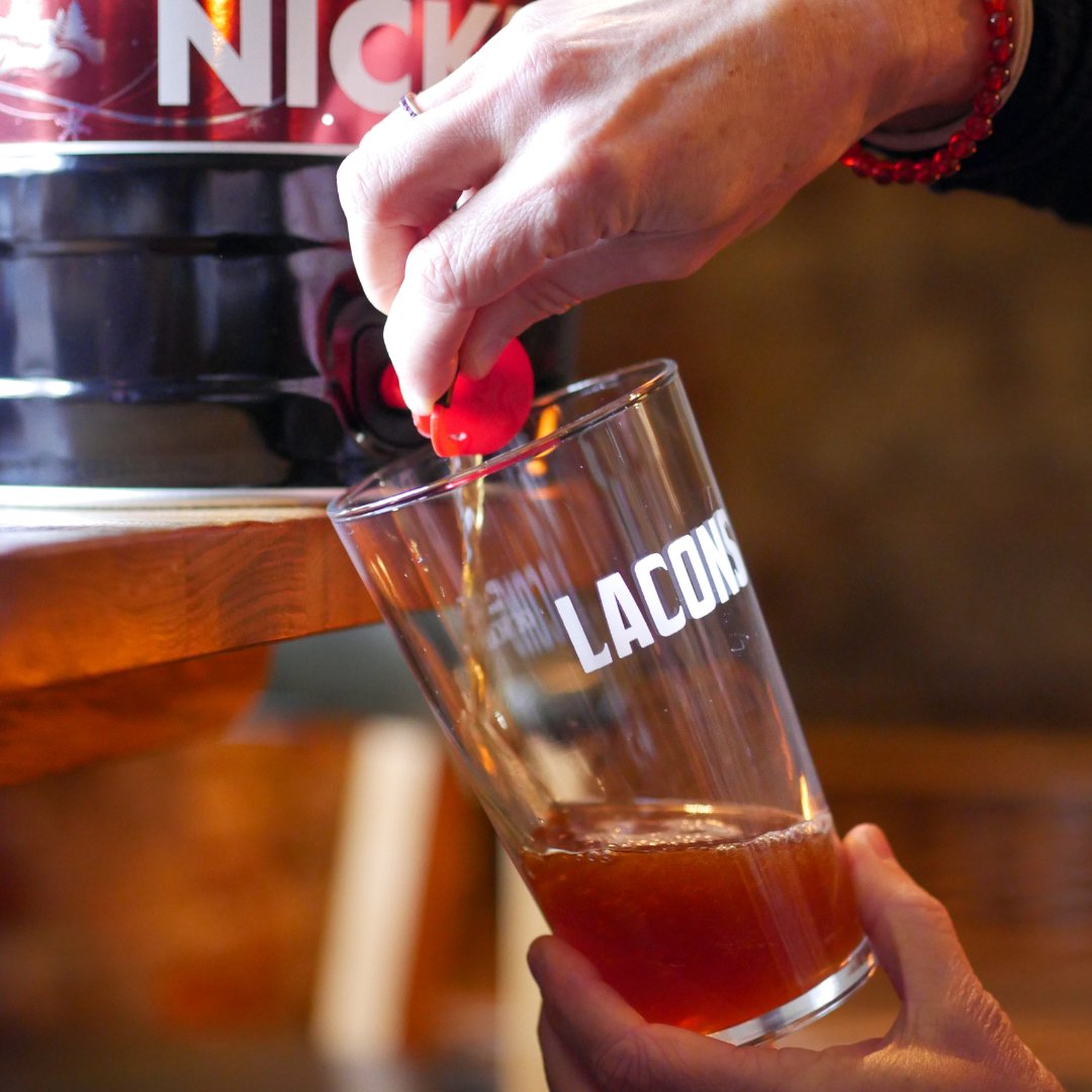 Saint Nick’s is back! 🎅 You’ll start to see it in the pubs and you can enjoy it at home.

Secure your mini cask of Christmas beer 👉 lacons.co.uk/st-nicks-mini-…

FREE SHIPPING on all orders over £60 in the run up to Christmas.

#christmasbeer #winterale  #visitnorwich #caskbeer