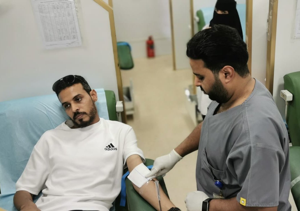jazan_health's tweet photo. انضموا إلينا في المخيم الصحي الشتوي وكونوا جزءاً من مبادرة التبرع بالدم لإنقاذ الأرواح .

هدفنا تعزيز الوعي بأهمية التبرع وتشجيع الجميع على المشاركة لدعم مخزون الدم بالمنطقة وتعزيز قيم العمل الإنساني النبيل

#شتاء_جازان_25 
#شتاء_جازان_صحة_ووعي https://t.co/2g53DTN7UG