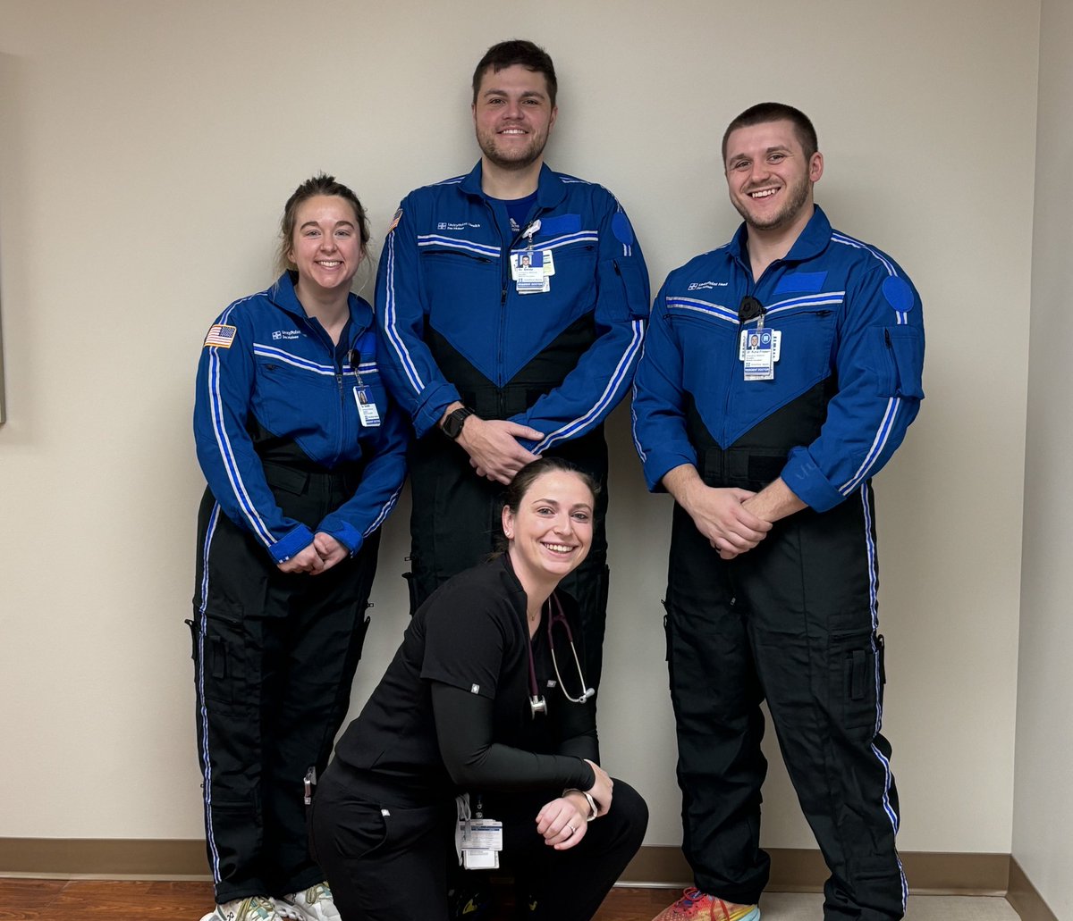 IMMCEMResident's tweet photo. Flight suits are in, see you up in the sky 🚁 https://t.co/TMHy30X9ZU