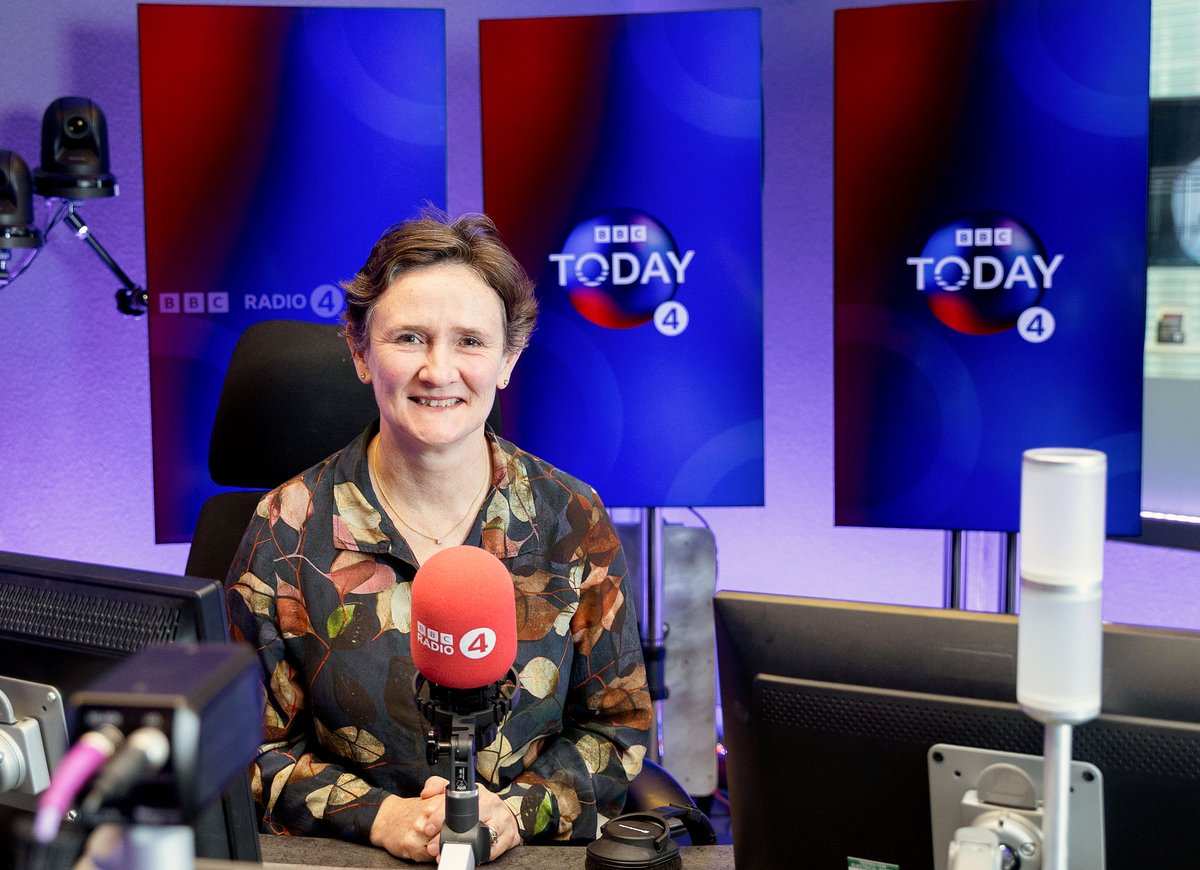 University of Oxford (@uniofoxford) on Twitter photo Vice-Chancellor Prof Irene Tracey will be presenting #R4Today as a guest editor during their Christmas series.
🗓️ 28th Dec
📻 <a href="/BBCr4today/">BBC Radio 4 Today</a>
Prof Tracey's programme will see her explore developments in chronic pain relief, as well as the role that universities play in society. Vice-Chancellor Prof Irene Tracey will be presenting #R4Today as a guest editor during their Christmas series.
🗓️ 28th Dec
📻 <a href="/BBCr4today/">BBC Radio 4 Today</a>
Prof Tracey's programme will see her explore developments in chronic pain relief, as well as the role that universities play in society.