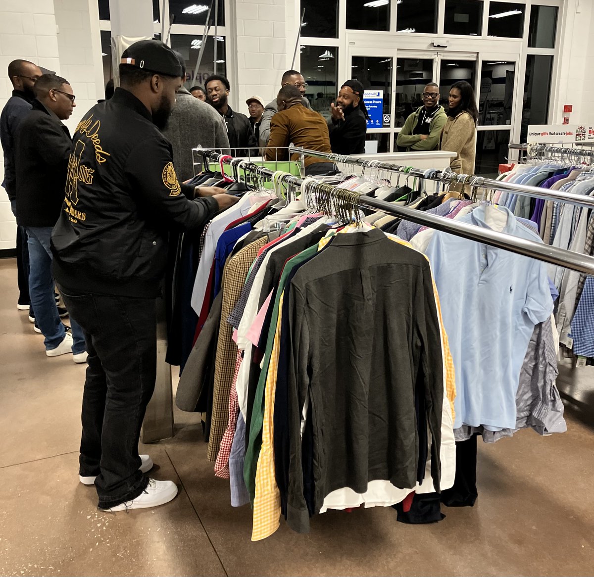 Last week, the gentlemen from Emerging 100 of North Metro donated more than 200+ suit items as part of a Suit Donation Drive. Thank you, gentlemen, these items will make great finds for other shoppers.
