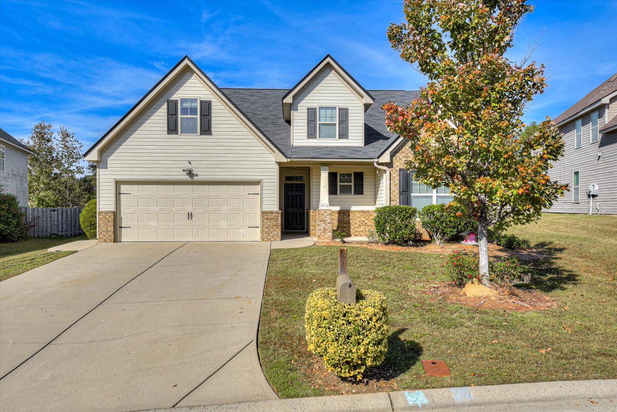 #Listing: 9016 BATTLE Court, Grovetown, GA, 30813
Listed by:  Kalista Cave
Offered at $294,900
More details here:  blanchardandcalhoun.com/properties/901…