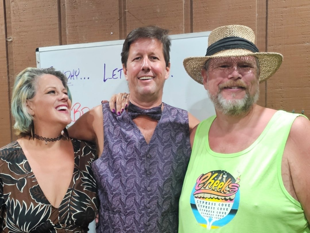 AndThisIsNisey's tweet photo. DJ Dave was definitely one of my fav @covenudist staff. He made and hosted some of the funnest games I've ever played. Best host eva!!! https://t.co/qGX1jht62G