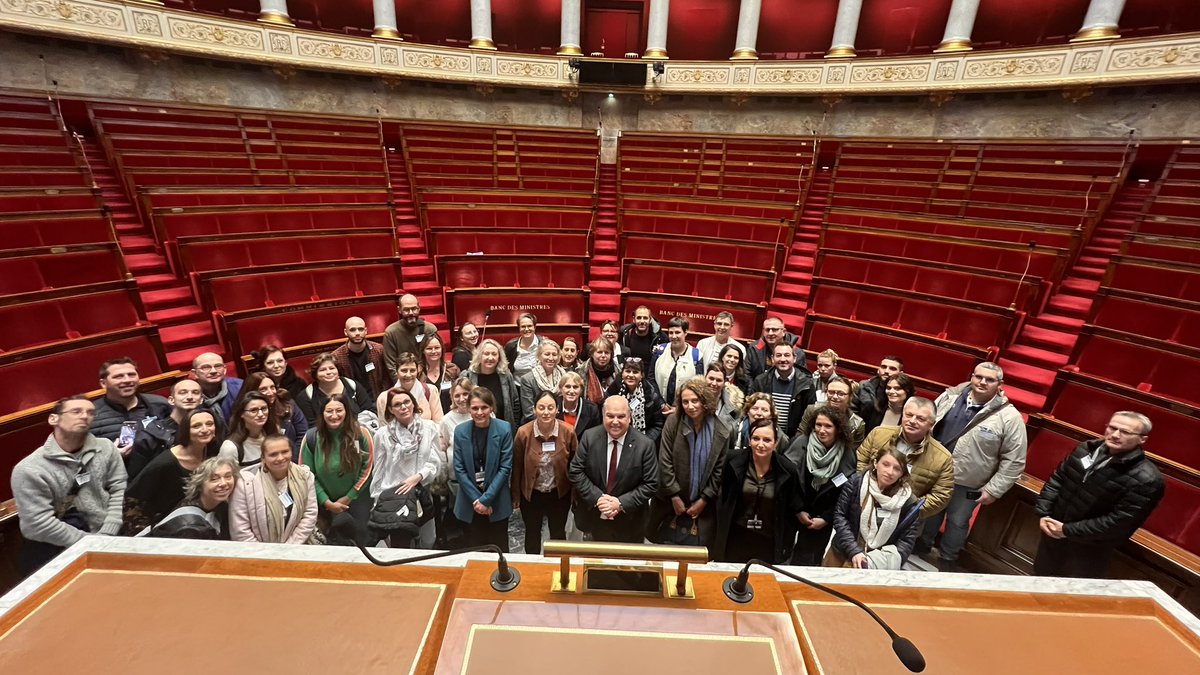 JeanMichelBRAR1's tweet photo. [Accueil des équipes de @Pornic et @Pornic Agglomération Pays de Retz à l’Assemblée nationale]

MERCI ! Quel bonheur de retrouver et d’accueillir les agents avec qui j’ai tant partagé au quotidien pour le bien du service public!🤝

#villedepornic #pornicagglopaysderetz https://t.co/eHRSopkWjv