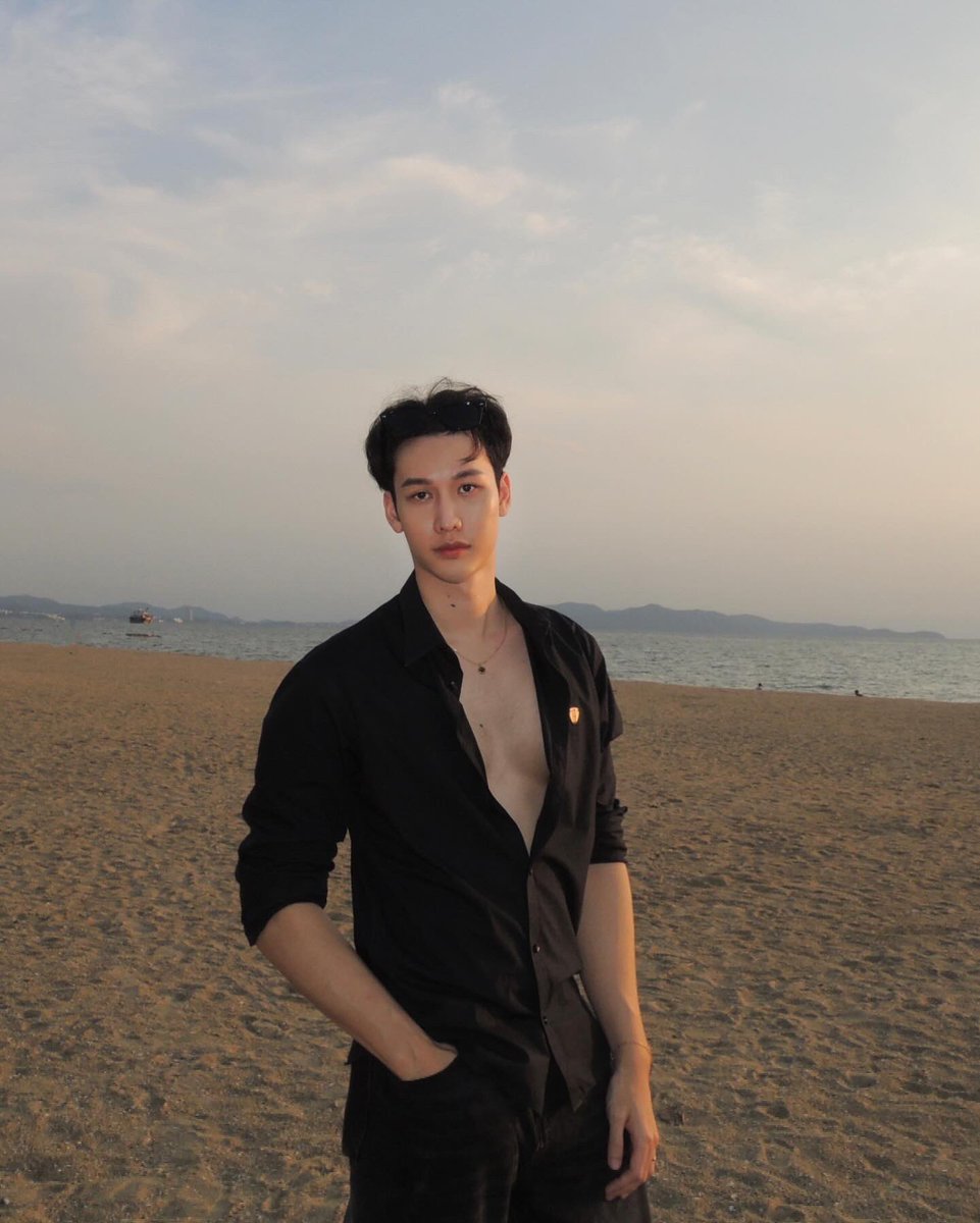 BKCharut's tweet photo. ตะเล~~ https://t.co/aWKCdhqOai