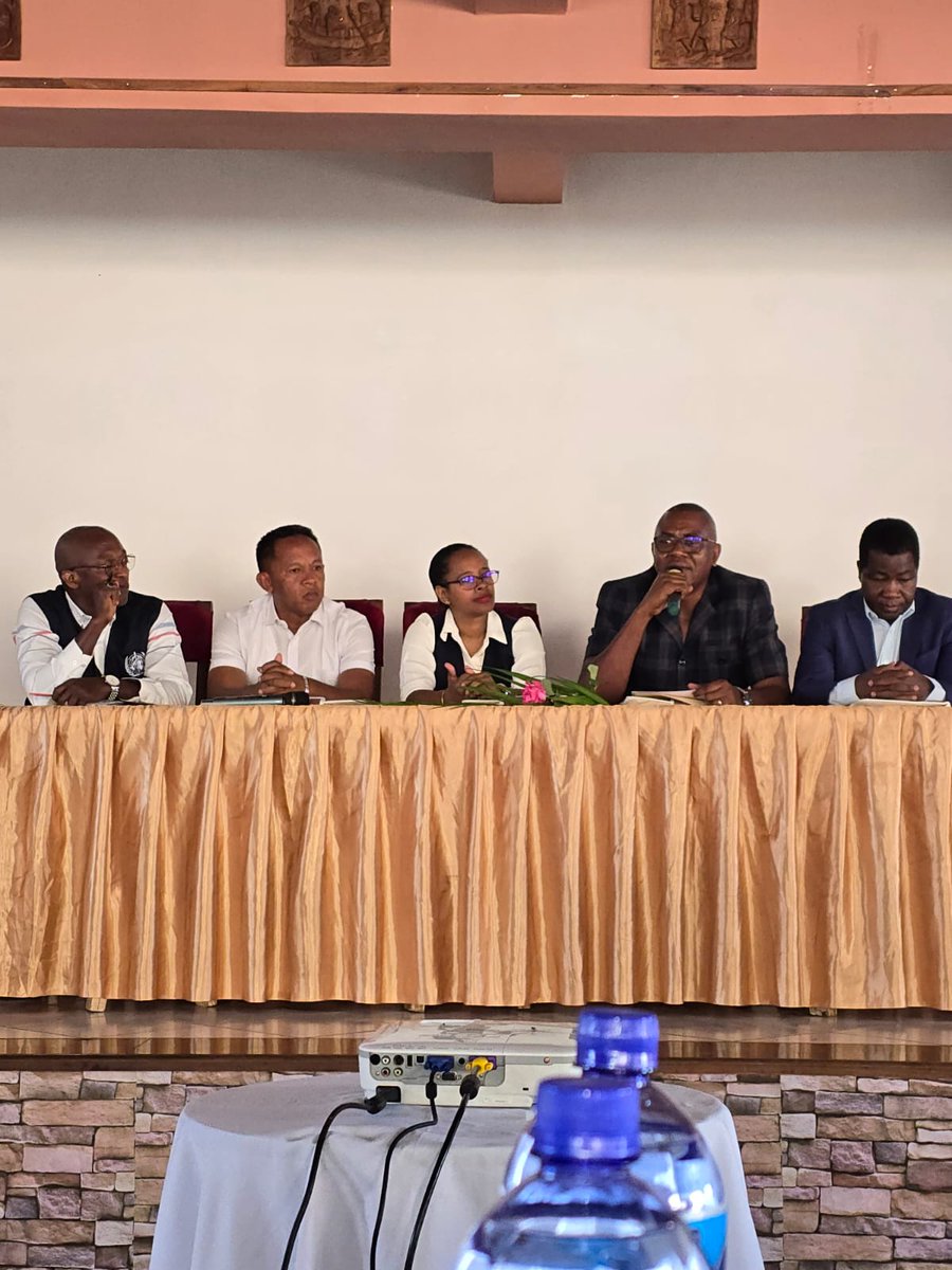 OMS Madagascar tweet media