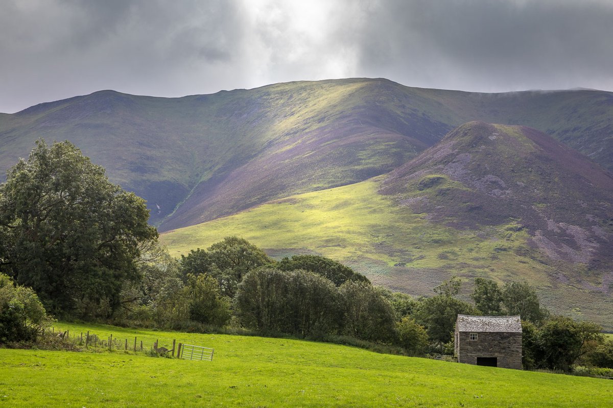 andrewswalks's tweet photo. Old barns of the #LakeDistrict https://t.co/bQZqnyAIiG