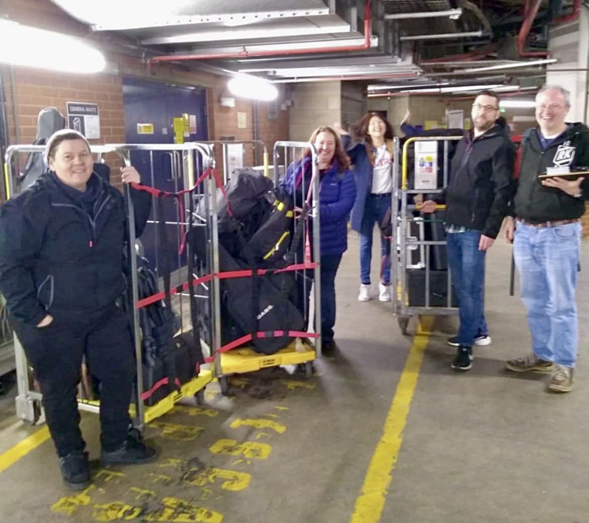 Loading into a gig through a service entrance never fails to be fun. We do not travel light! 🤣🎉 #rocketkings #rocketkingsband #ukuleleband #supportlivemusic #supportlocalvenues #supportlocalartists #goodmusic #ukulele #ukelele #ukulelelove #bandsofinstagram #hmvinstore