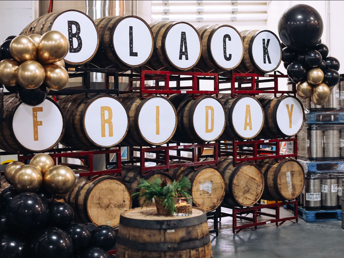 13th Annual Payette Black Friday is 5 DAYS AWAY!🍺✨ High-end beers, cocktails, local wines + live music and good vibes — experience Payette Black Friday 11.29.24 -  mailchi.mp/payettebrewing…