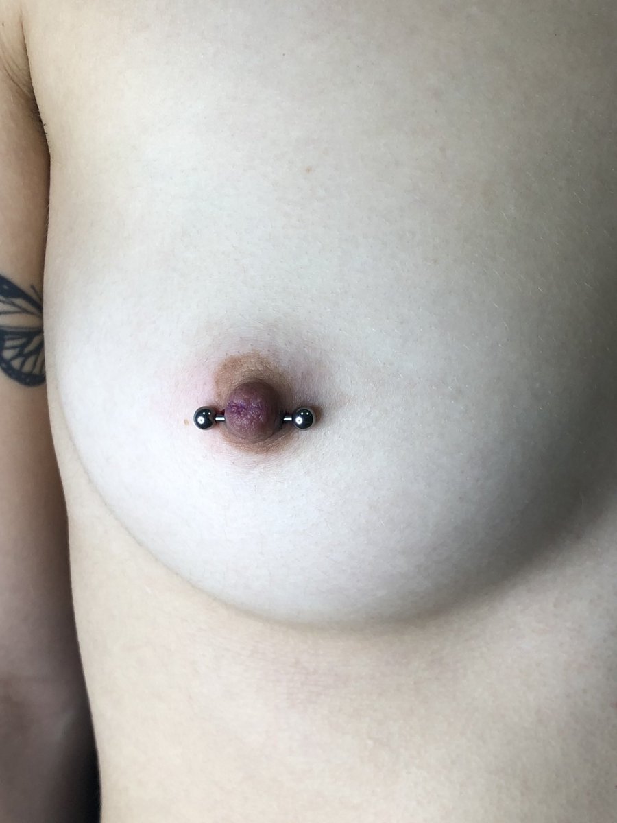 bluebodyart's tweet photo. Fresh nipple✨ https://t.co/YaZoGzmKce
