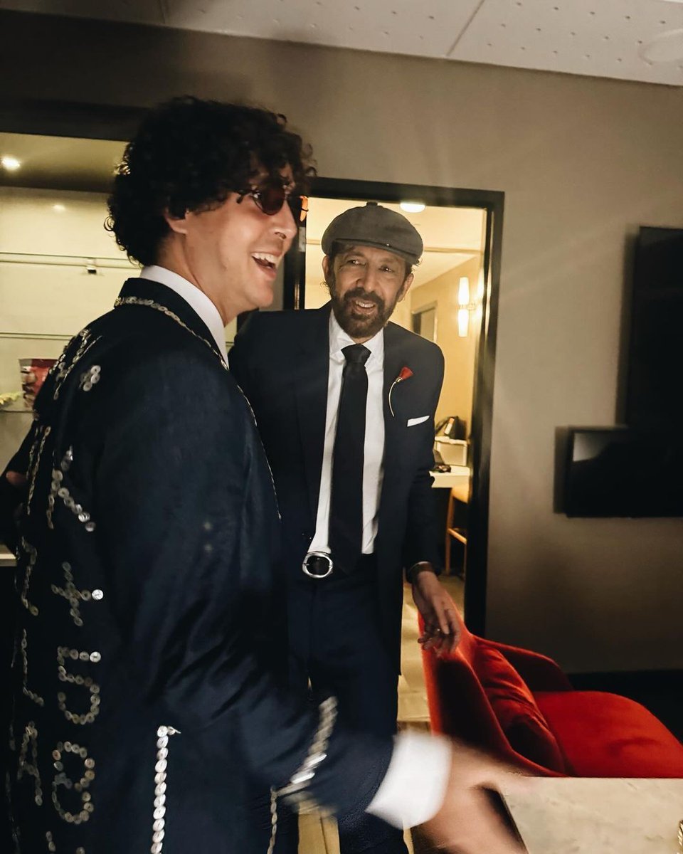 DATOS IMPRESIONANTES que hicieron de RAWAYANA una BANDA VENEZOLANA QUE INSPIRA AL MUNDO.

(Versión 2024) 🧵

#EstoesVenezuela 👇🏻