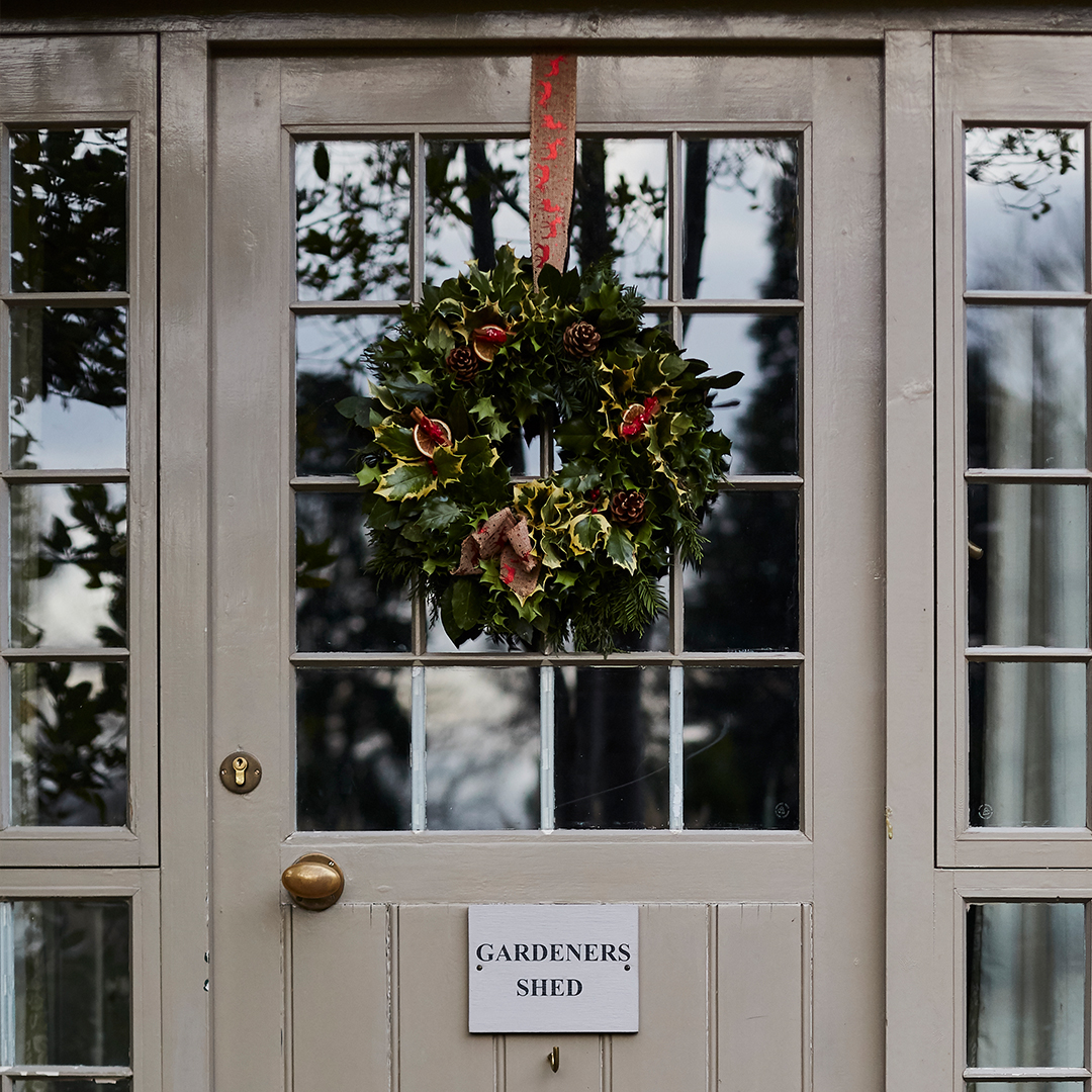 Join us over at THE PIGs this December and get in the festive spirit with our upcoming wreath making workshops!🌠

🎄THE PIG-at Combe - 28th Nov, 6pm-9pm
🎄THE PIG-near Bath - 5th Dec, 6:30pm - 9pm

To find out more and book today, click here: thepighotel.com/events/