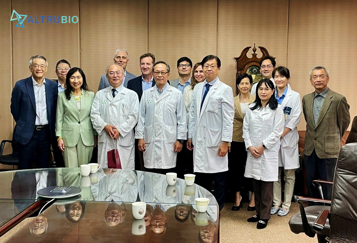 Our leadership team had great discussions with the physician leaders at National Taiwan University Hospital, experts in #InflammatoryBowelDisease. United by a passion for science &amp; a commitment to helping patients with immunological diseases, we’re grateful for this partnership.