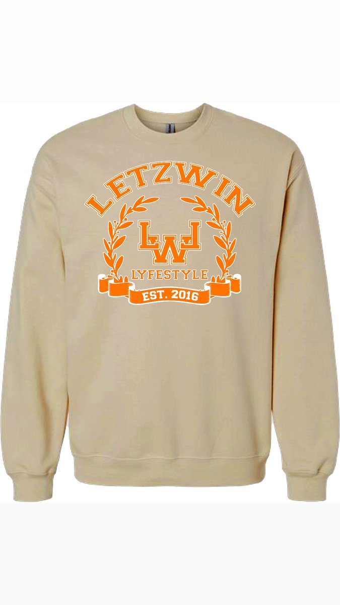 alcarlisle4's tweet image. #Crewneck Season 🏆🌎🍁 #Letzwin Lyfestyle