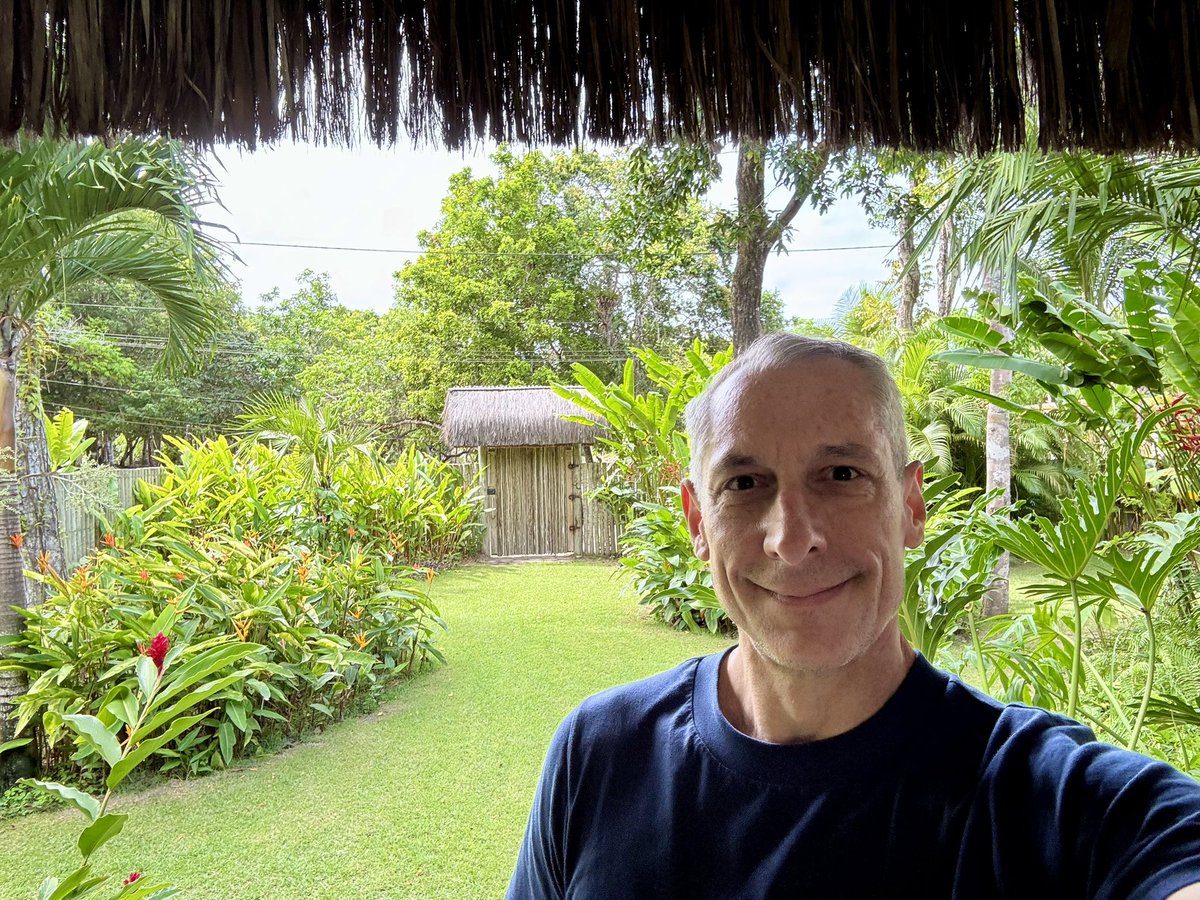 BosGuy's tweet photo. Check out our home this week in #Trancoso. No doubt, will post nicer photos later this week, but here are a few quick photos. #LifeIsSoHard #travel #brazil #ojeitobrasiliero https://t.co/uv5mDos7DM
