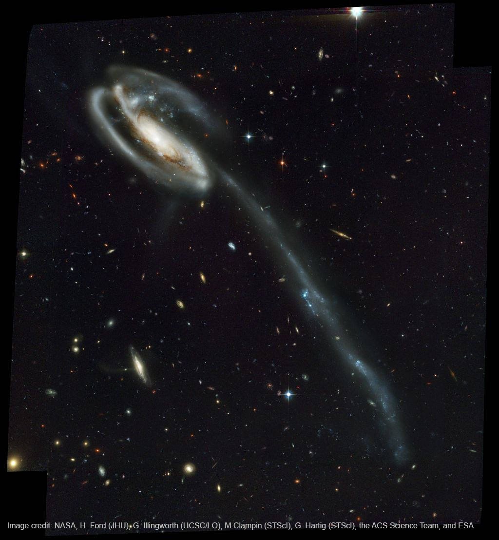 In the time it takes you to read this tweet, the expansion of the universe will carry the Tadpole Galaxy another 88,000 miles away from us. 🐸 #MondayMotivation