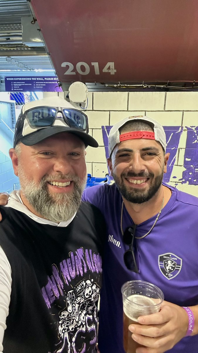 UlyssesSChant's tweet photo. For Country & Clubβ¦huge win last night in Orlando. Β‘VAMOS ORLANDO! π¦
#ORLvATL #AllTeeth https://t.co/jJJ5lGa4Zf