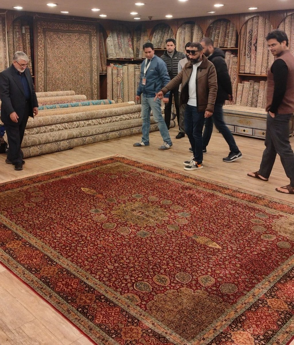 RisingKashmir's tweet photo. #WorldCraftCouncil’s 60th #Jubilee Celebration commences in #Srinagar
https://t.co/wwymRA7Gom https://t.co/EKQOlLoacU