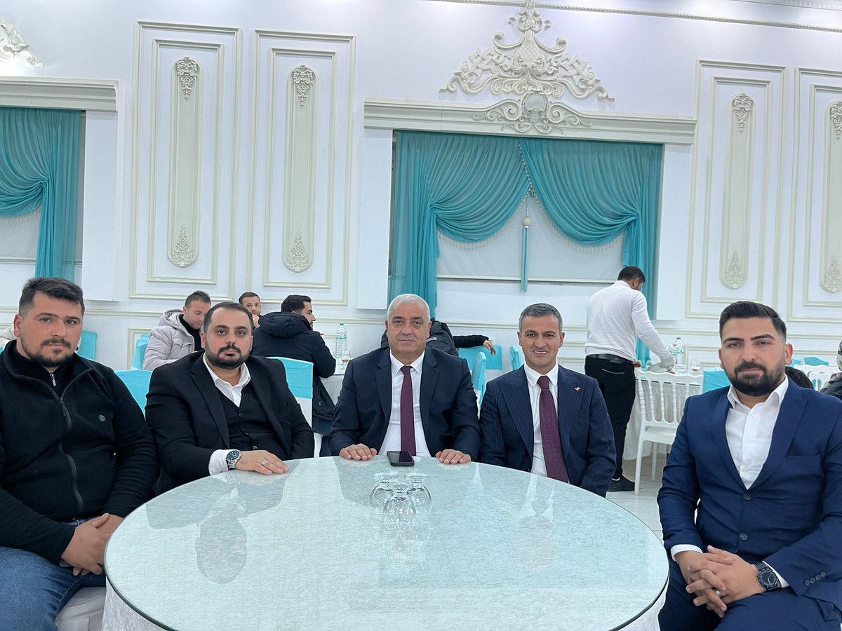 Belediye başkan Vekilimiz  <a href="/hasancecen34/">Hasan ÇEÇEN</a>, Belediye Başkan Yardımcımız <a href="/yasardemir1212/">Yaşar Demir</a> ve teşkilatımız ile birlikte Aslan ve Alkan ailelerinin düğün merasimlerine katıldık. 

Bahar ve Hüseyin çiftimize bir ömür boyu mutluluklar diler, aileler içinde hayırlı uğurlu olmasını temenni